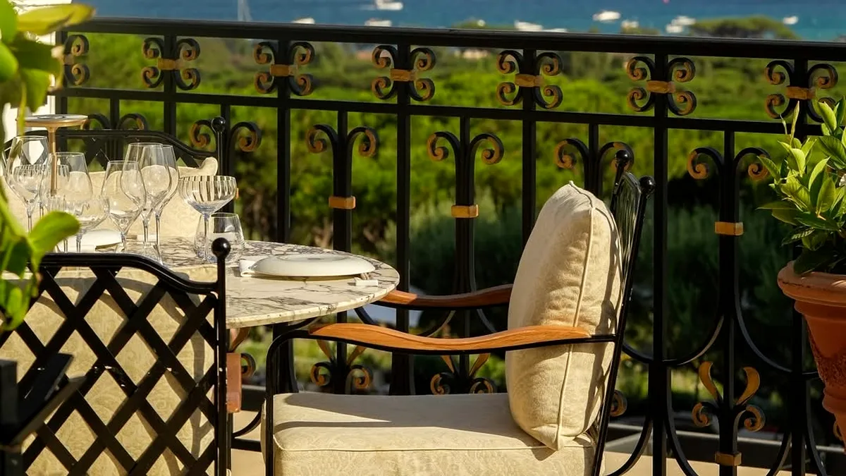 Destinație de vis pentru sezonul 4 din „The White Lotus”. Serialul se mută într-un castel de lux din Saint-Tropez