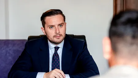Stelian Bujduveanu acuză sectoarele că încasează toţi banii, în timp ce Primăria Generală rămâne cu datorii