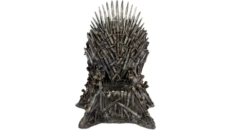 „Game of Thrones”: pentru ce sumă s-a vândut la licitație Tronul de Fier