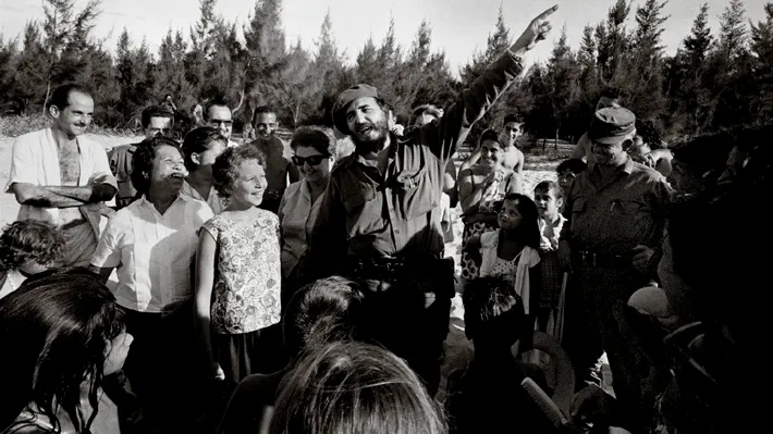 Guvernul Cubei a rezistat 67 de ani. Va cădea sub presiunea lui Trump?