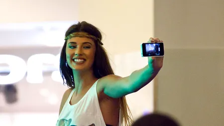 Antonia a primit mai multe jigniri în mediul online (VIDEO)