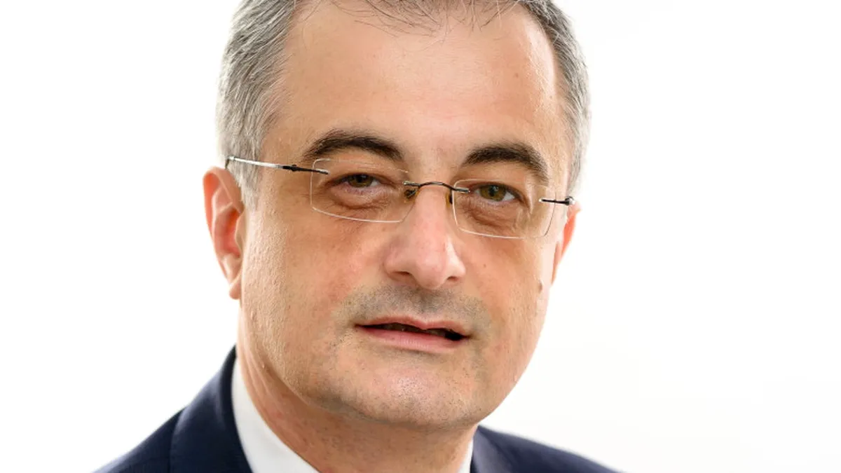 Deputatul PNL Gabriel Andronache trage de mânecă CCR: „Veniți la muncă vineri!”