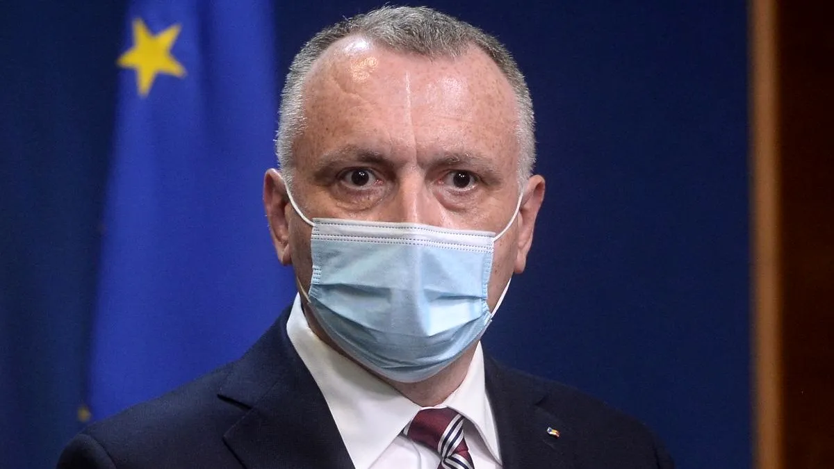 Începutul școlii a venit cu un nou val de infectări. Anunțul lui Sorin Cîmpeanu