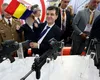 Nicușor Dan, după vizita la expoziția militară cu fiul său: „Orice are patru, șase sau opt roți e potrivit pentru băieți”