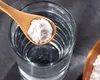 Pudra albă vindecătoare care costă 5 lei. Ingredientul versatil face adevărate minuni