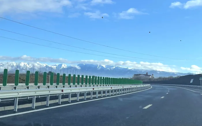 Curg ofertele pentru cel mai dificil tronson de autostradă din România! Trece prin munte