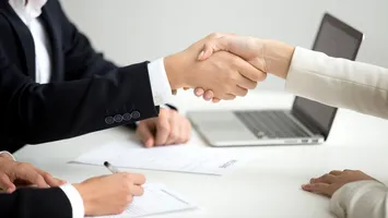Oportunități de angajare în România. Care sunt județele unde îți găsești repede un loc de muncă