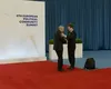 Diplomație cu ghiozdănelul: Nicușor Dan își schimbă „accesoriul oficial” la vizita din Armenia (VIDEO)