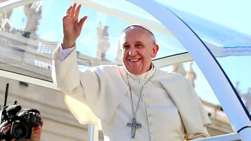 Papa care a avut curajul să nu mai aibă toate răspunsurile