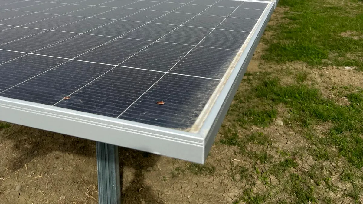 Investiție de 100 de milioane euro, în cel mai mare parc fotovoltaic din România