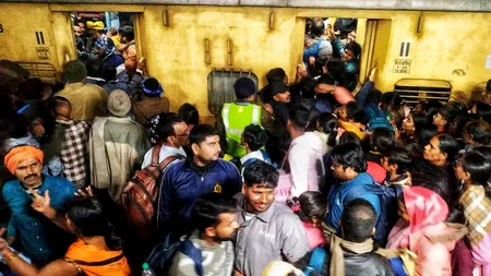 Tragedie la gara din New Delhi: Cel puțin 18 decese în urma unei panici masive