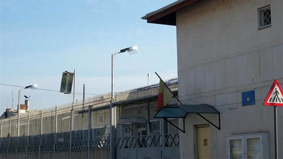 Peste 850 de deținuți din Prahova au solicitat urna mobilă pentru a vota