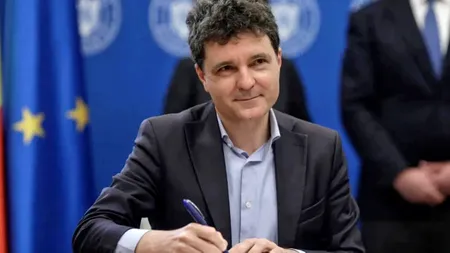 Promulgări-maraton la Cotroceni: Nicușor Dan și statul român pe repede-nainte