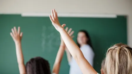 Vești bune pentru elevi. Pot promova doi ani de studiu consecutivi într-un singur an școlar