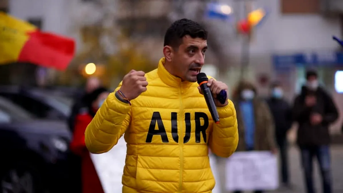 Manifestație AUR la Iași: George Simion a fost stropit cu cerneală (VIDEO)