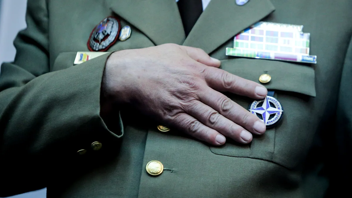 Pensiile eroilor: Ce primesc veteranii de război?