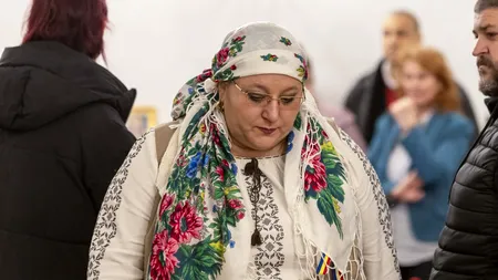 Parlamentarii SOS România, ameninţaţi de Diana Şoşoacă: „Dacă vi se urcă funcțiile la cap...”