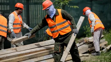Câți muncitori străini vor fi aduși anul acesta în România