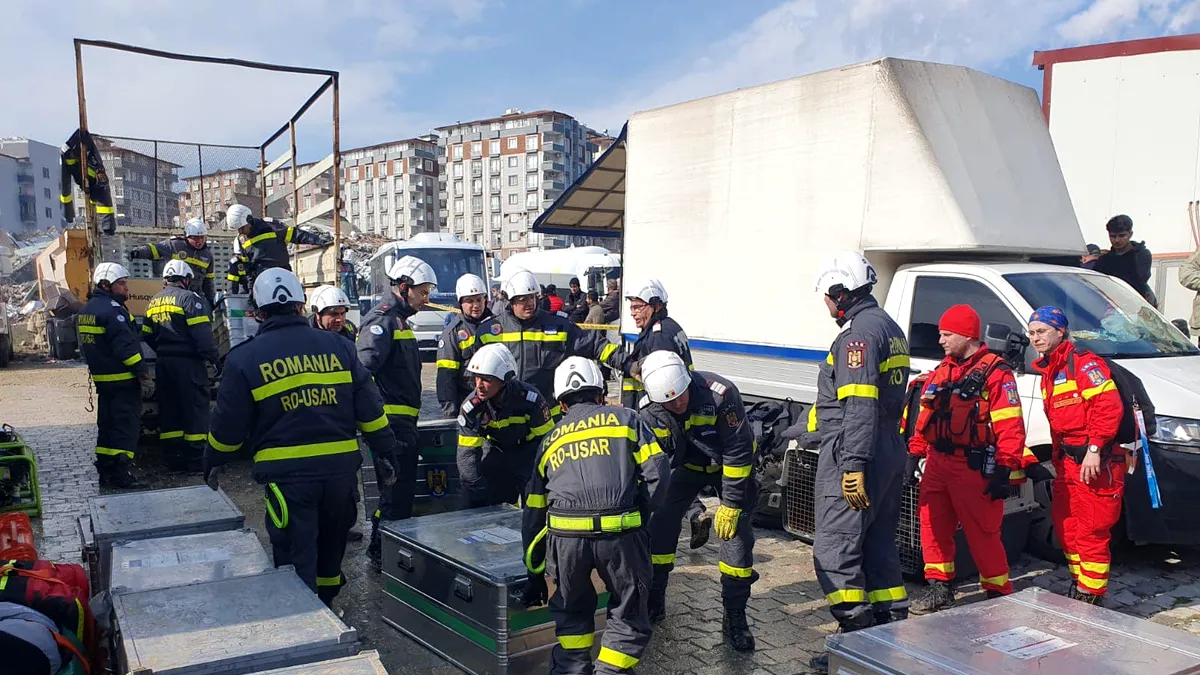 Cutremur Turcia. România trimite o nouă echipă de salvatori
