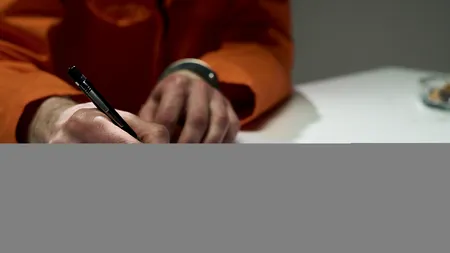 Clopoțelul sună și pentru deținuți: 28 de tineri de la Penitenciarul Miercurea-Ciuc au început şcoala