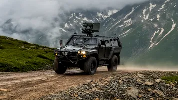Primele blindate COBRA II fabricate în România au ajuns la Armată. Producția de serie a început la Mediaș