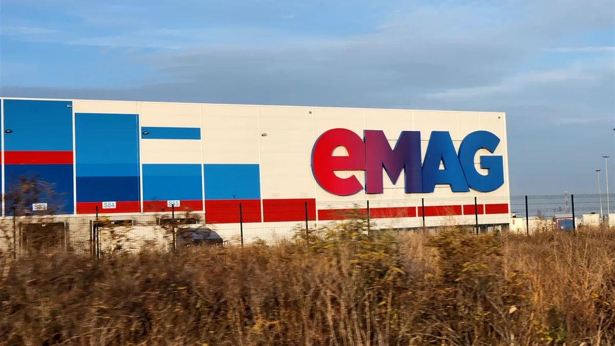 eMAG dă oameni afară pentru a supraviețui crizei consumului