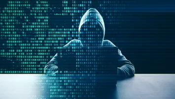 Cinci sfaturi esențiale pentru protejarea banilor în fața atacurilor online: ce recomandă un expert bancar
