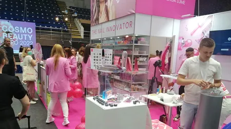 Dependenți de „industria frumuseții”? La București: Târg beauty cu vânzare, în plină desfășurare!