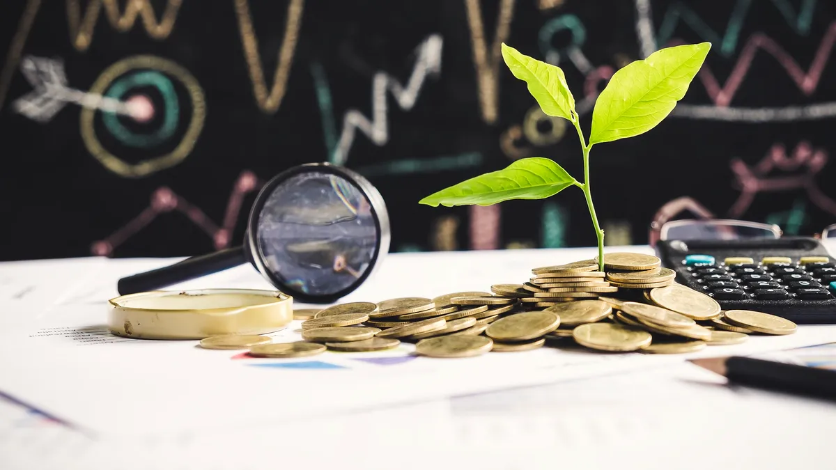 Promovăm România… în tăcere? 27 de milioane de euro pentru angajați care nu vorbesc limba engleză