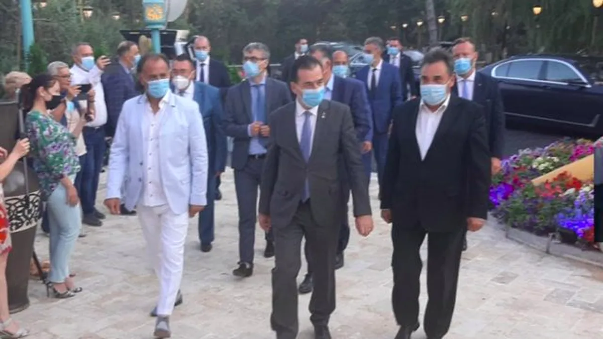 Orban a participat la inaugurarea hotelului Amfiteatru din Olimp/ Mohammad Murad i-a cerut premierului să dea mai puține amenzi, ca oamenii de afaceri să poată supraviețui