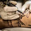 Există o legătură între tatuaje și cancerele limfatice? Cercetătorii îndeamnă la prudență!