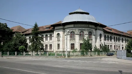 Licitație la foc automat! 15 milioane de euro pentru restaurarea unui liceu monument istoric înființat în anul 1888