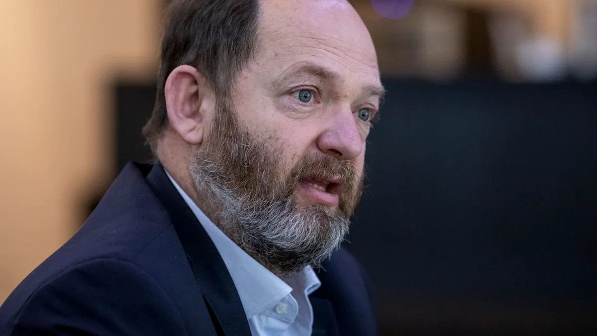 Tobescu (Prolemn): Există mecanisme economice sănătoase ce pot conduce la diminuarea preţurilor pentru lemnul de foc