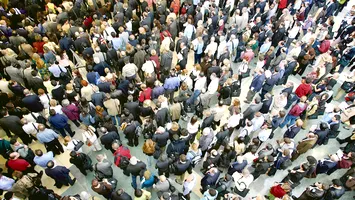 România, în declin demografic accelerat: populația ar putea scădea cu până la un sfert până în 2080