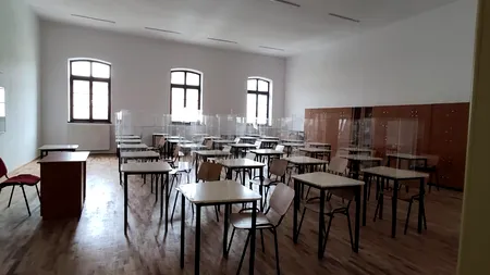 Anchetă la un liceu, după ce un elev a pulverizat spray paralizant în timpul orei