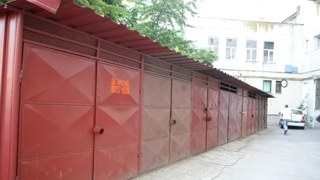 Garajele amplasate ilegal pe domeniul public din Piteşti vor fi demolate. Motivul este justificat