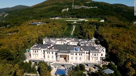 Cine i-a construit lui Putin palatul de la malul Mării Negre de 1 miliard de dolari? Arhitectul este acuzat de o evaziune de 50 de milioane de euro