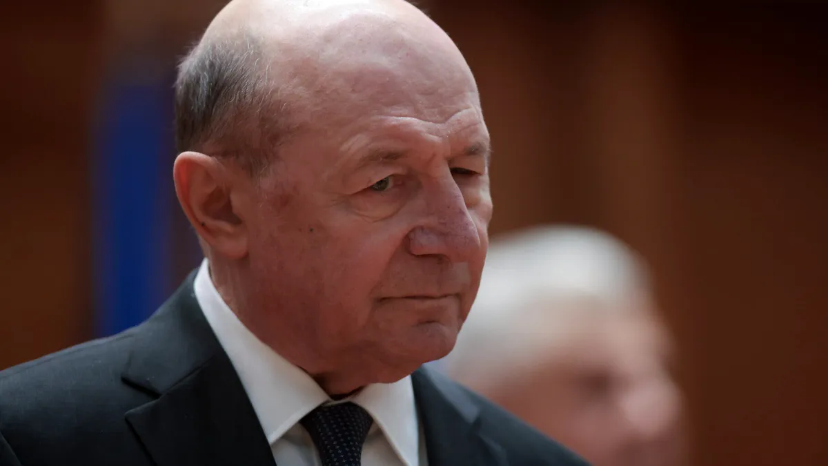 Traian Băsescu critică prezența lui Nicușor Dan la Consiliul Păcii: „O situație fără precedent pentru un șef de stat”