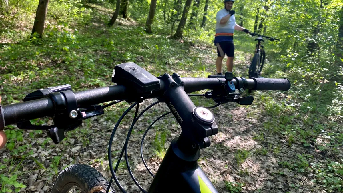 ”Invictus” organizează duminică, în Parcul Natural Comana, ”Cupa Bujorului”