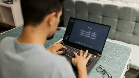 Avocatul, înlocuit de ChatGPT! Un tânăr a câştigat un proces cu ajutorul inteligenţei artificiale