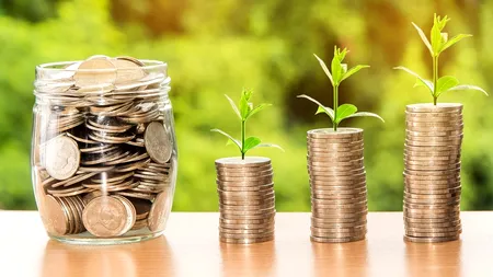 Bugetul pe anul 2022 a fost construit pe o ţintă de deficit bugetar cash estimată la 5,8% din PIB