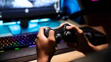 Jocurile video: lumi în care intri și din care uiți să mai ieși. Ce a ținut gamerii captivi în anul 2025