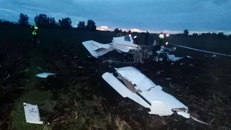 Suceava: Doi bărbaţi au murit într-un accident aviatic; proprietarul avionului făcea cursuri de pilotaj