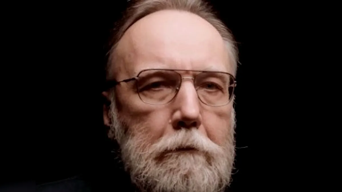 Ideologul lui Putin, Aleksandr Dughin, salută victoria lui George Simion: „Nu e de-al nostru, dar e dușmanul dușmanilor noștri”