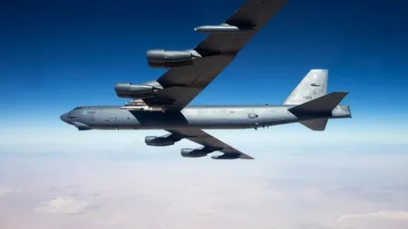 România survolată de bombardiere americane. Explicaţii pentru „ruta neobişnuită”