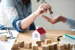 Prețuri exacerbate la apartamente în Capitală. Cei care își doresc să își cumpere unul vor scoate sute de mii de euro din buzunare