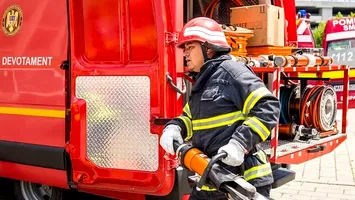 Incendiu la Spitalul de Psihiatrie din Bălăceanca. Aproximativ 50 de persoane, evacuate preventiv