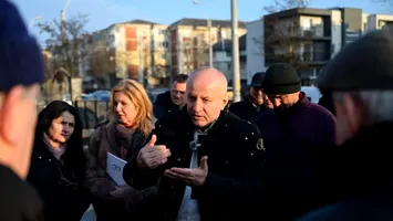 Primarul trimis în judecată pentru delapidare. Statul vrea să recupereze puţin peste 240 de lei