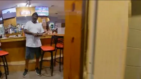 Cazul care a aruncat America în aer s-a repetat! Un bărbat afro-american a murit sub genunchiul unui polițist
