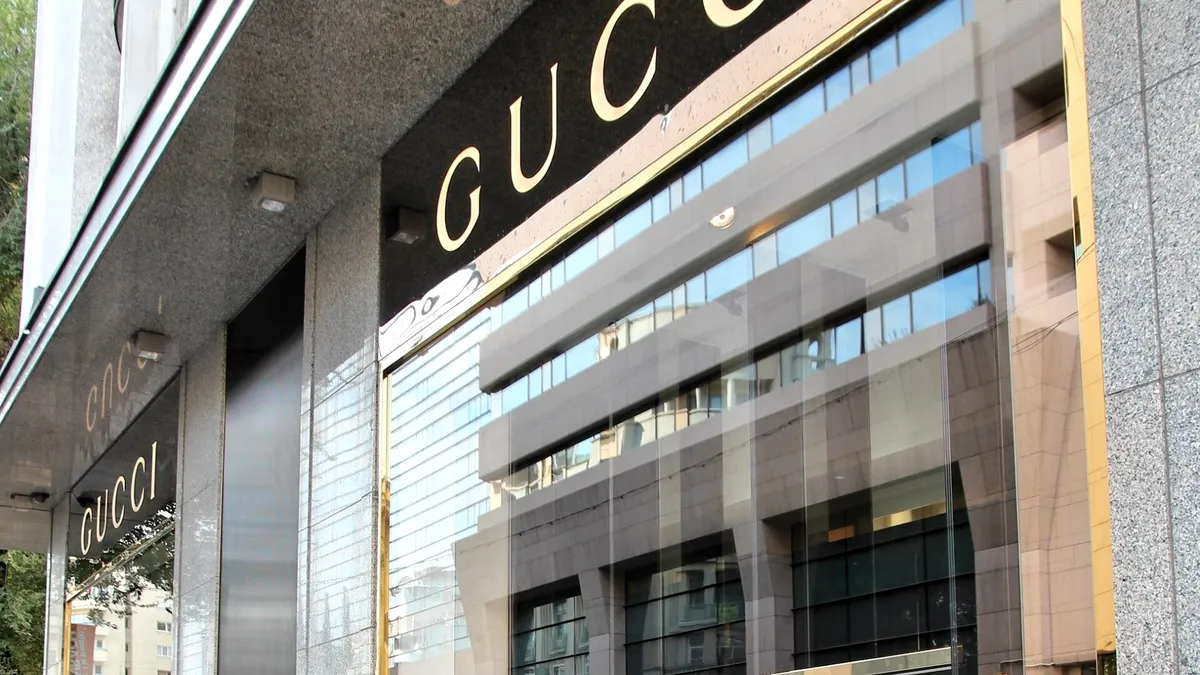 L’Oréal intră în casa Gucci: tranzacție de 4 miliarde care zdruncină industria luxului